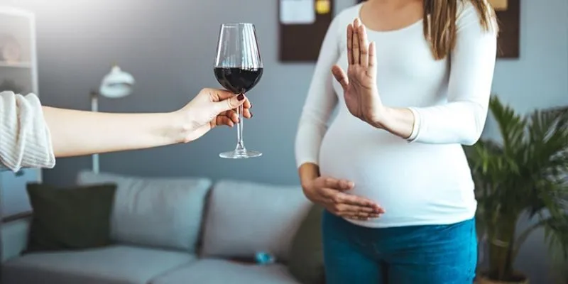 mang thai nên kiêng