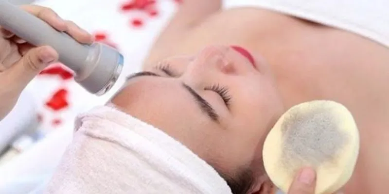 Mặt nạ hút chì